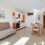 Niko Apartment *