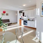 Niko Apartment Kozino