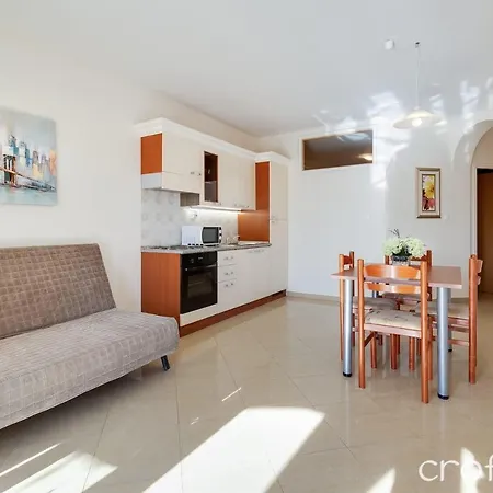 Niko Appartement *