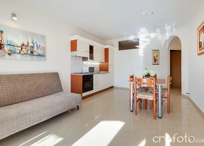 Niko Apartman *